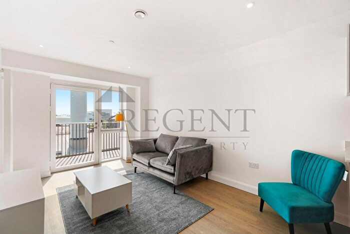 1 Bedroom Apartment To Rent In Botanist House, Seagull Lane, E16