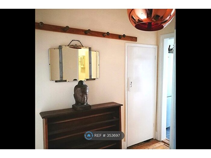 1 Bedroom Flat To Rent In Wellington Square, Hastings, TN34
