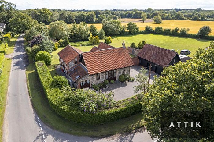 6 Bedroom Barn Conversion For Sale In Mount Pleasant, Rockland All Saints, Attleborough, NR17