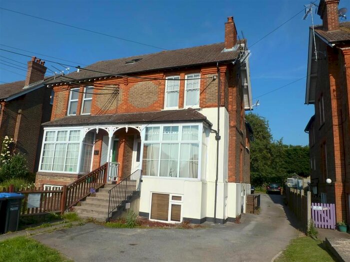 3 Bedroom Flat To Rent In Midfields Walk, Mill Road, Burgess Hill, RH15