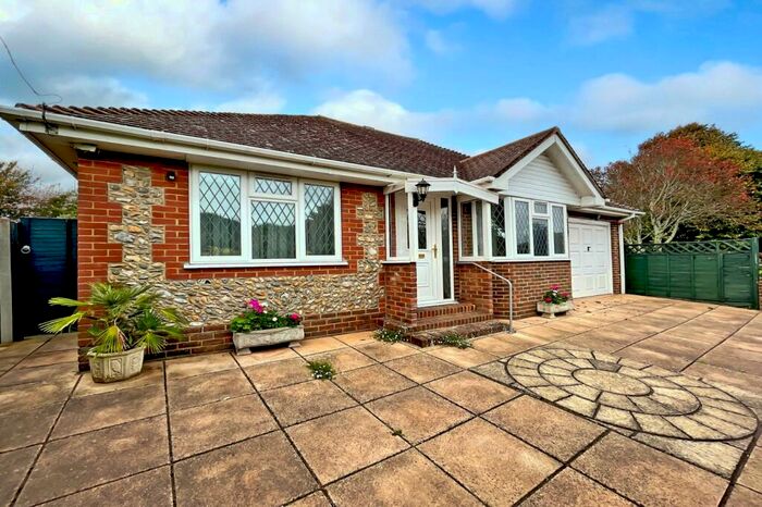 2 Bedroom Bungalow To Rent In The Street, East Preston, West Sussex, BN16