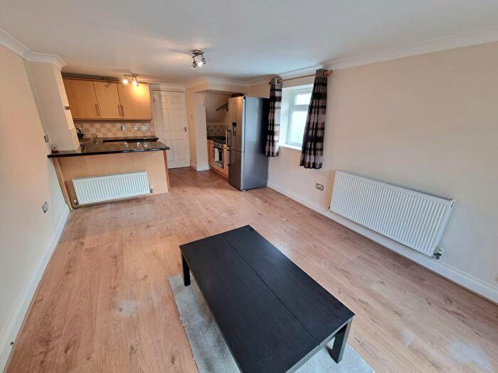 1 Bedroom Flat To Rent In Sandy Lane North, Wallington, SM6