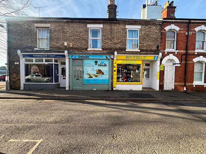 1 Bedroom Flat To Rent In Victoria Street, Spalding, PE11