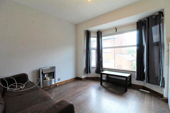 1 Bedroom Maisonette To Rent In Derby Street, Beeston, NG9