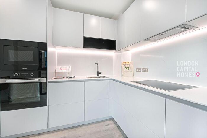 2 Bedroom Apartment To Rent In Darter House, Anax Street, London, N4