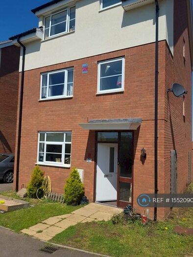 5 Bedroom Detached House To Rent In Newport Road, Milton Keynes, MK10