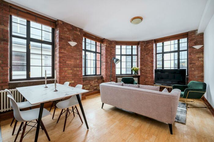 2 Bedroom Apartment To Rent In Shepherdess Studios, Old Street, N1