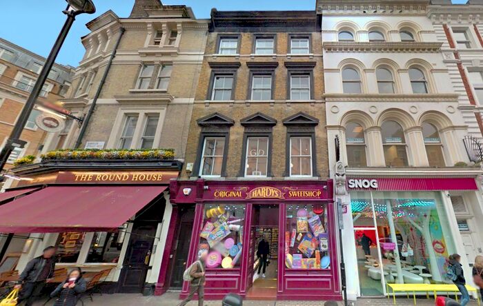 1 Bedroom Flat To Rent In Garrick Street, Covent Garden, London, WC2E