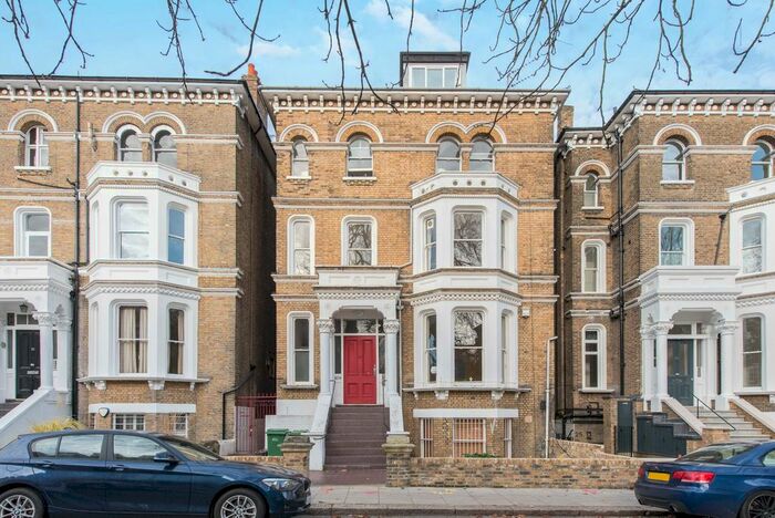 3 Bedroom Flat To Rent In Lancaster Grove, London, NW3