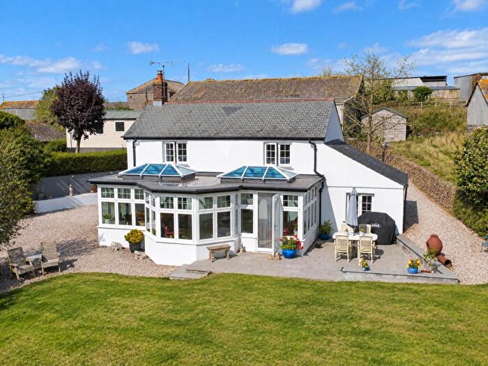 4 Bedroom Detached House For Sale In St. Mabyn, Bodmin, Cornwall, PL30