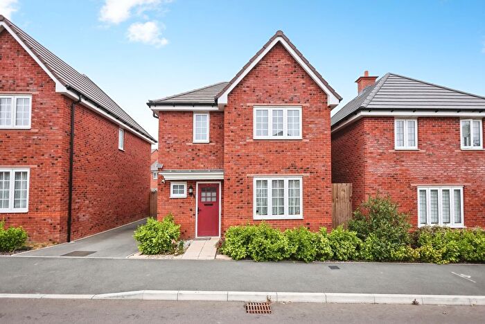 3 Bedroom Detached House For Sale In Blackwell Mews, Birmingham, West Midlands, B31