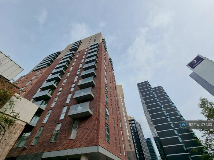 2 Bedroom Flat To Rent In Exchange Point, Salford, M3