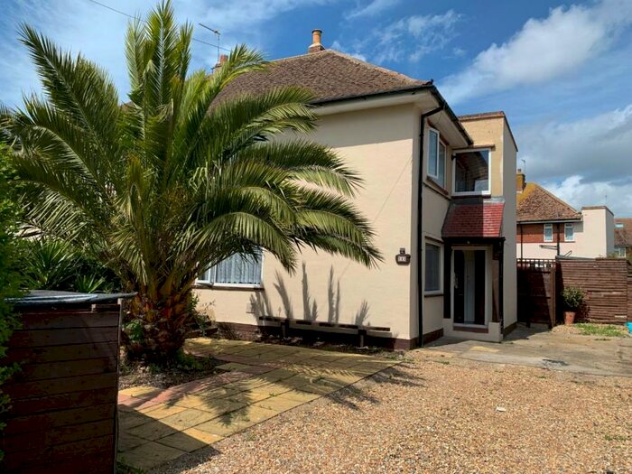 3 Bedroom Semi-Detached House To Rent In Ringold Avenue, Ramsgate, CT12