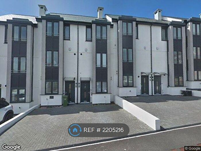 3 Bedroom Terraced House To Rent In Newquay, Cornwall, TR7