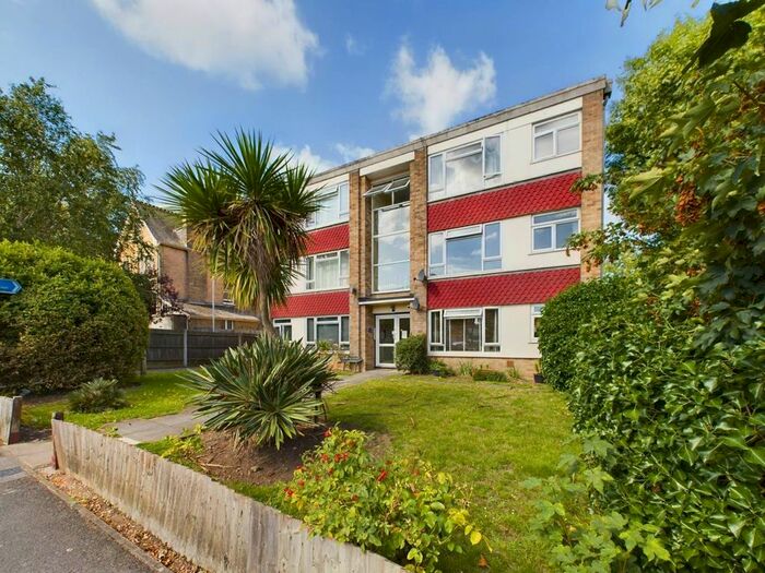 1 Bedroom Flat To Rent In Hatherley Road, Sidcup, Kent, DA14
