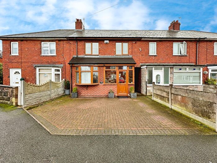 3 Bedroom Terraced House For Sale In Poultney Street, West Bromwich, B70