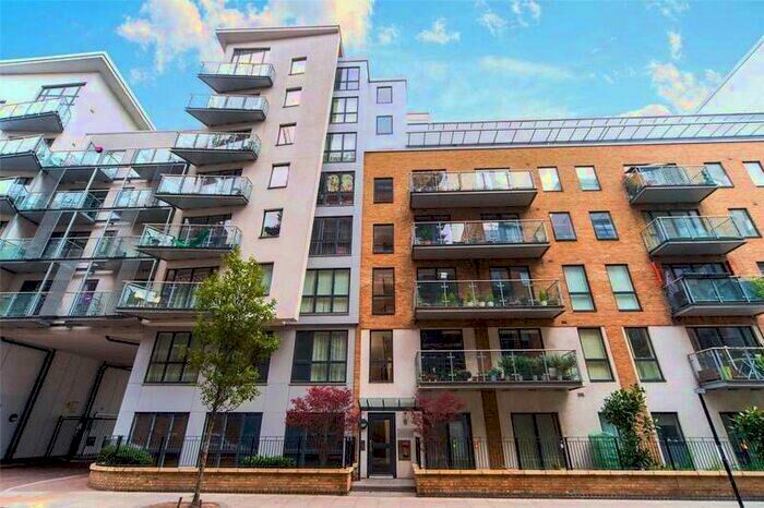 2 Bedroom Apartment To Rent In Maestro Apartments, Violet Road, Bow, Burdett Road, London, E3