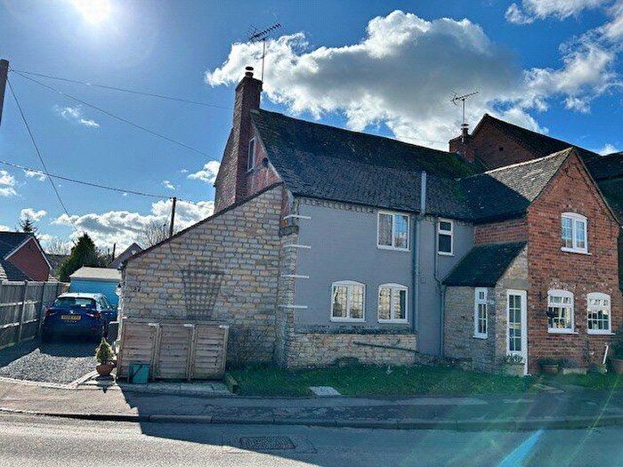 4 Bedroom Detached House For Sale In Aston Cantlow Road, Wilmcote, Stratford-Upon-Avon, Warwickshire, CV37