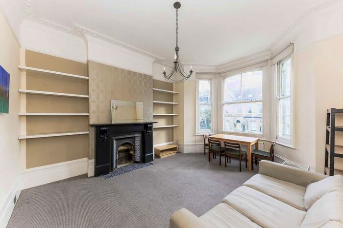 1 Bedroom Flat To Rent In Chelsham Road, London, SW4