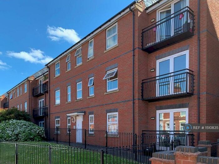 2 Bedroom Flat To Rent In Lime Tree Grove, Loughborough, LE11