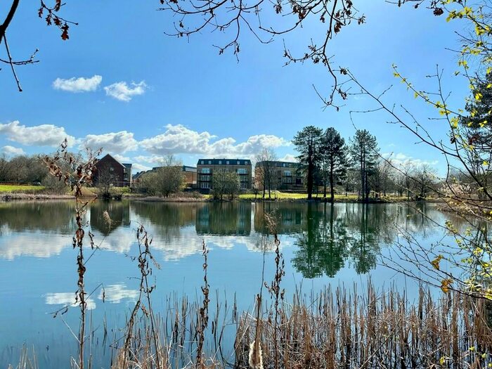 3 Bedroom Town House To Rent In Waterfront Crescent, Mytchett, GU16