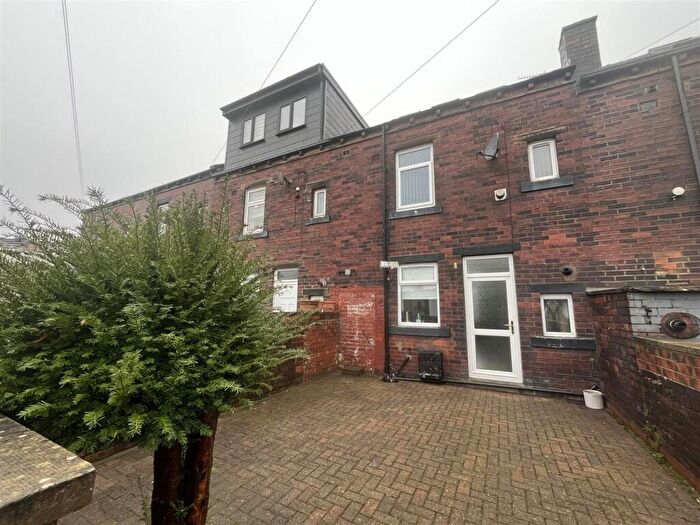 3 Bedroom Terraced House For Sale In Woodside Road, Wyke, Bradford, BD12