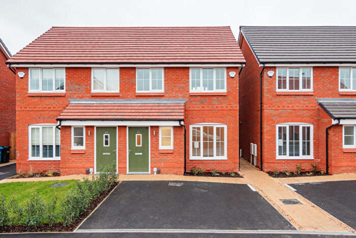 3 Bedroom House To Rent In Hive Grove, Warton, PR4