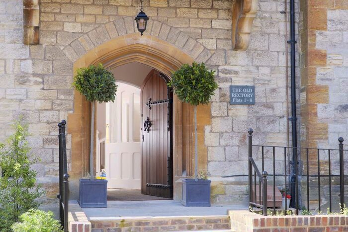 2 Bedroom Apartment To Rent In Dorchester, DT1