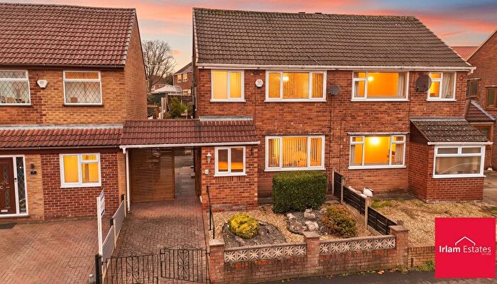 3 Bedroom Semi-Detached House For Sale In Colling Close, Irlam, M44