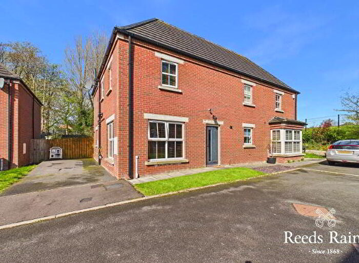 3 Bedroom Semi-Detached House For Sale In Neills Court, Newtownabbey, BT37