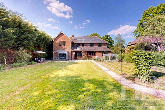 5 Bedroom Detached House For Sale In Horley Road, Charlwood, RH6
