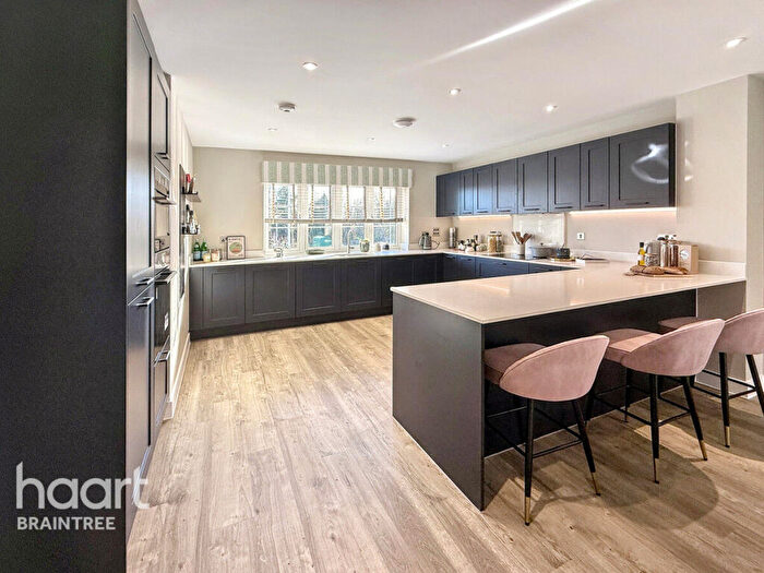 5 Bedroom Detached House For Sale In Bardfield Road, Finchingfield, CM7