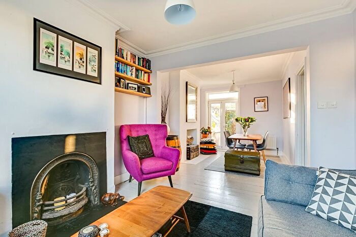 2 Bedroom Terraced House To Rent In South Worple Way, East Sheen, SW14