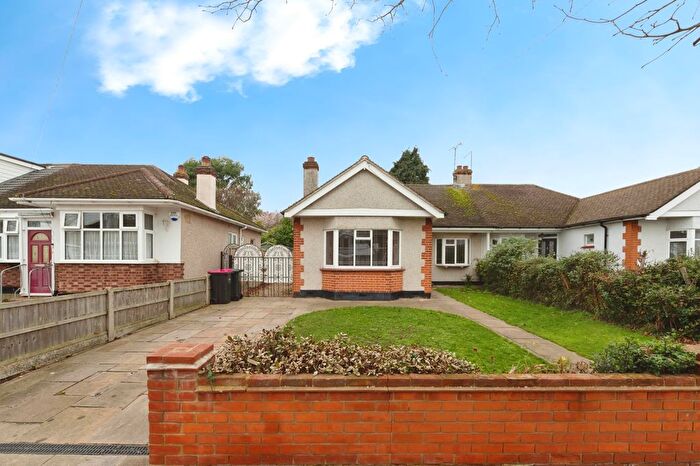 3 Bedroom Bungalow For Sale In Keith Way, Southend-On-Sea, Essex, SS2