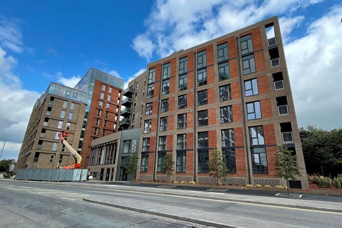 2 Bedroom Apartment To Rent In Marketfield Way, Redhill, Surrey, RH1