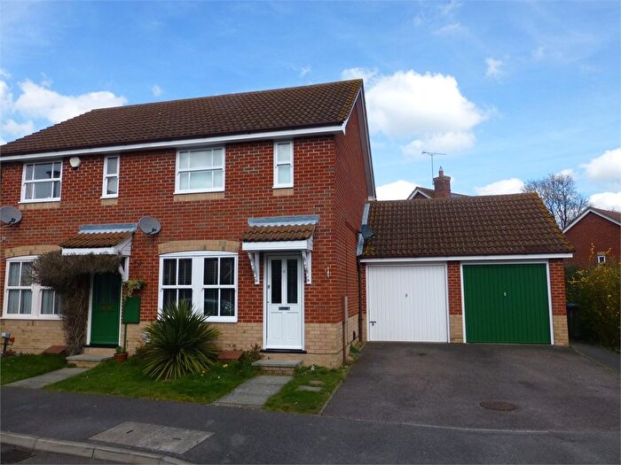 2 Bedroom Semi-Detached House To Rent In Webb Close, Temple Park, Binfield, RG42