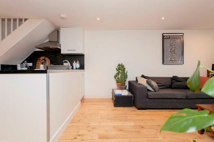2 Bedroom Apartment To Rent In Kingsland Road, London, E8