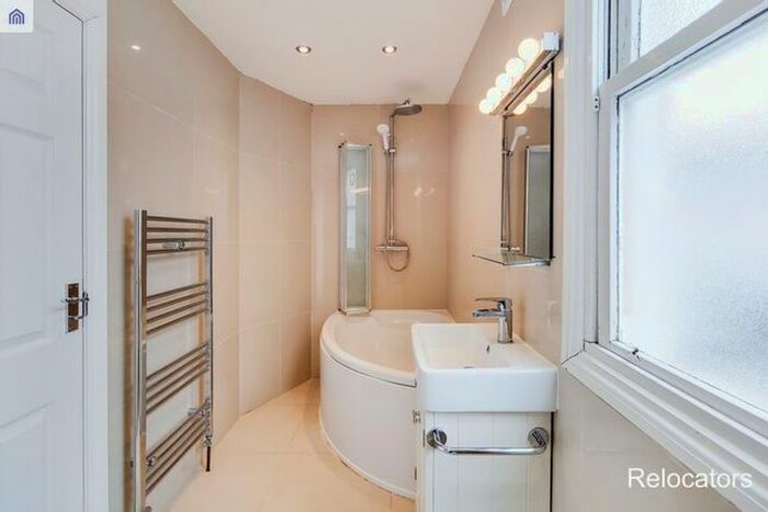5 Bedroom Terraced House To Rent In Tollet Street, London, E1