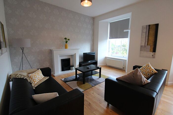 2 Bedroom Flat To Rent In Ballumbie House Elm Rise, Broughty Ferry, Dundee, DD5
