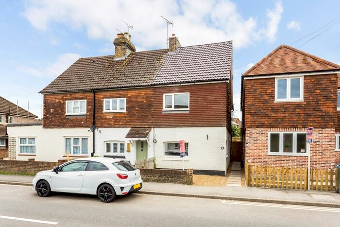 2 Bedroom End Terrace House To Rent In London Road, Dunton Green, Sevenoaks, TN13