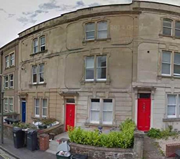 7 Bedroom Terraced House To Rent In Brighton Road, BS6