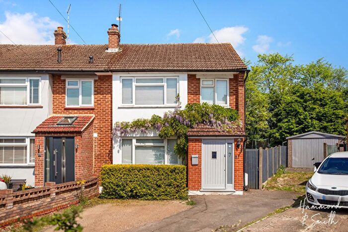 3 Bedroom End Of Terrace House For Sale In Dukes Close, North Weald, CM16
