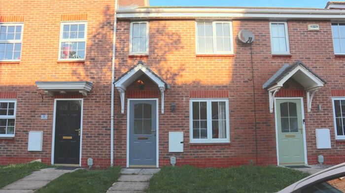 2 Bedroom Terraced House To Rent In Meden Avenue, Brough, HU15