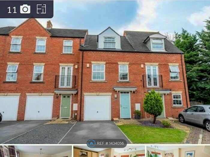 3 Bedroom Terraced House To Rent In Cheshire Close, York, YO30