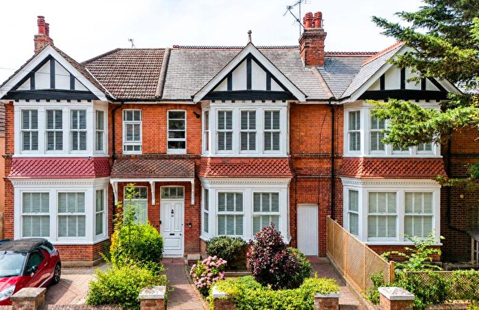 1 Bedroom Flat For Sale In Shakespeare Road, Worthing, BN11