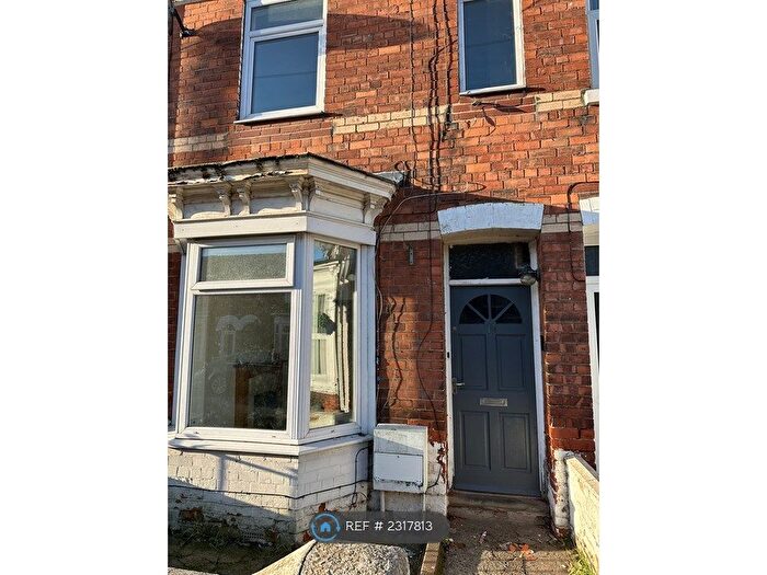 3 Bedroom Terraced House To Rent In Drake Street, Gainsborough, DN21