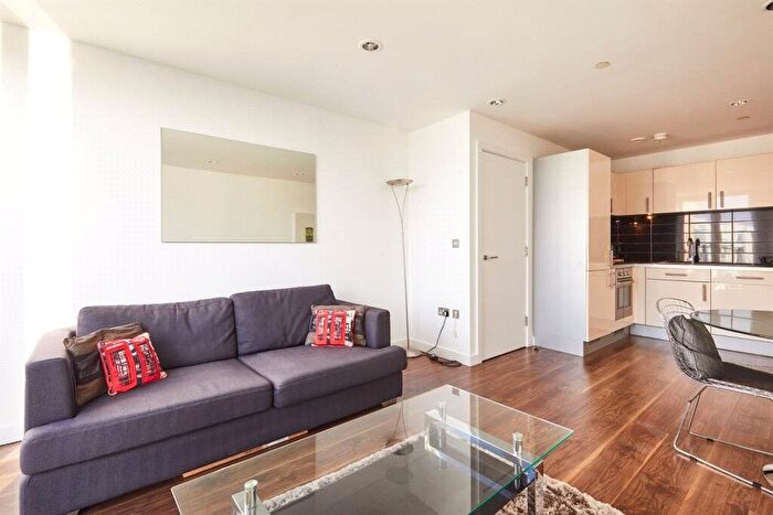 1 Bedroom Flat To Rent In Number One, Pink, Media City Uk, Salford, M50