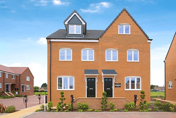 4 Bedroom Semi Detached House To Rent In Butterwick Gardens, Butterwick, Boston, PE22