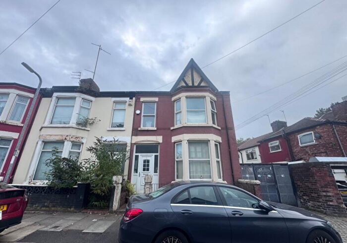 4 Bedroom End Of Terrace House For Sale In Guernsey Road, Liverpool, Merseyside, L13