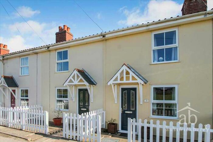 2 Bedroom Terraced House To Rent In Seven Cottages Lane, Rushmere St Andrew, Ipswich, IP5